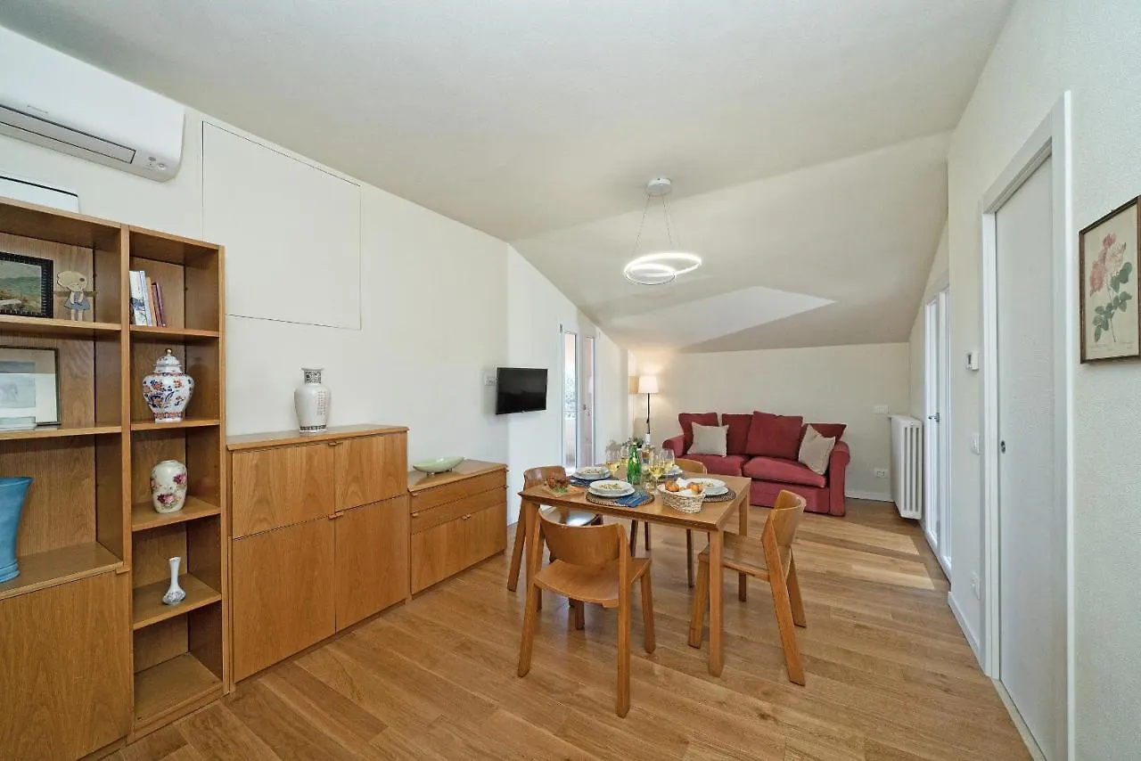 Borgo Del Grillo P2-9 By Wonderful Italy Apartment Sirmione