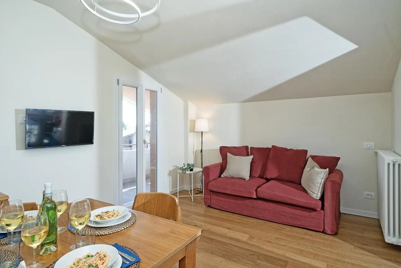Borgo Del Grillo P2-9 By Wonderful Italy Apartment Sirmione
